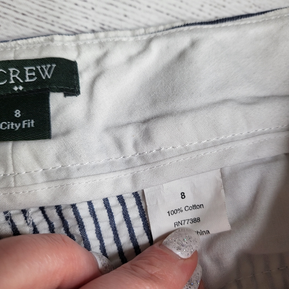 J.Crew Blue and White Searsucker Bermuda Short City Fit Size 8 - Picture 6 of 7